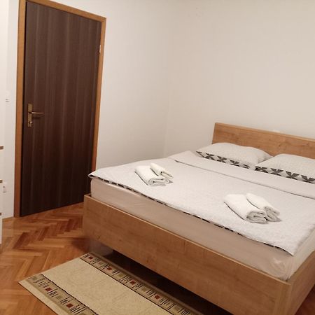 Apartmani Suzana Crikvenica Exterior photo